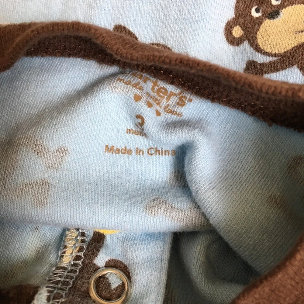FINAL MARKDOWN Carters footed sleeper 3 months